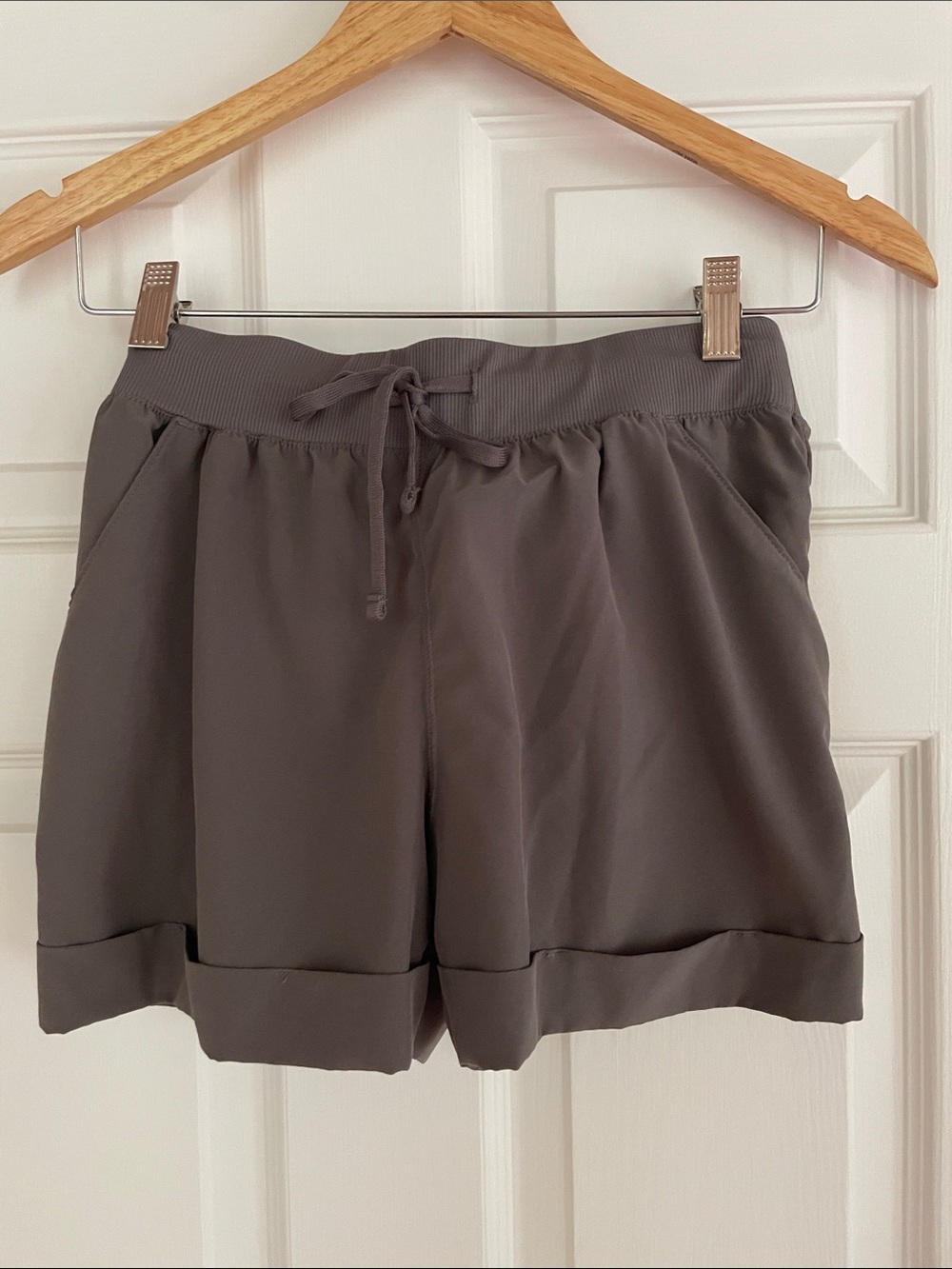 Z by Zella, Women’s Gray athletic Drawstring Shorts